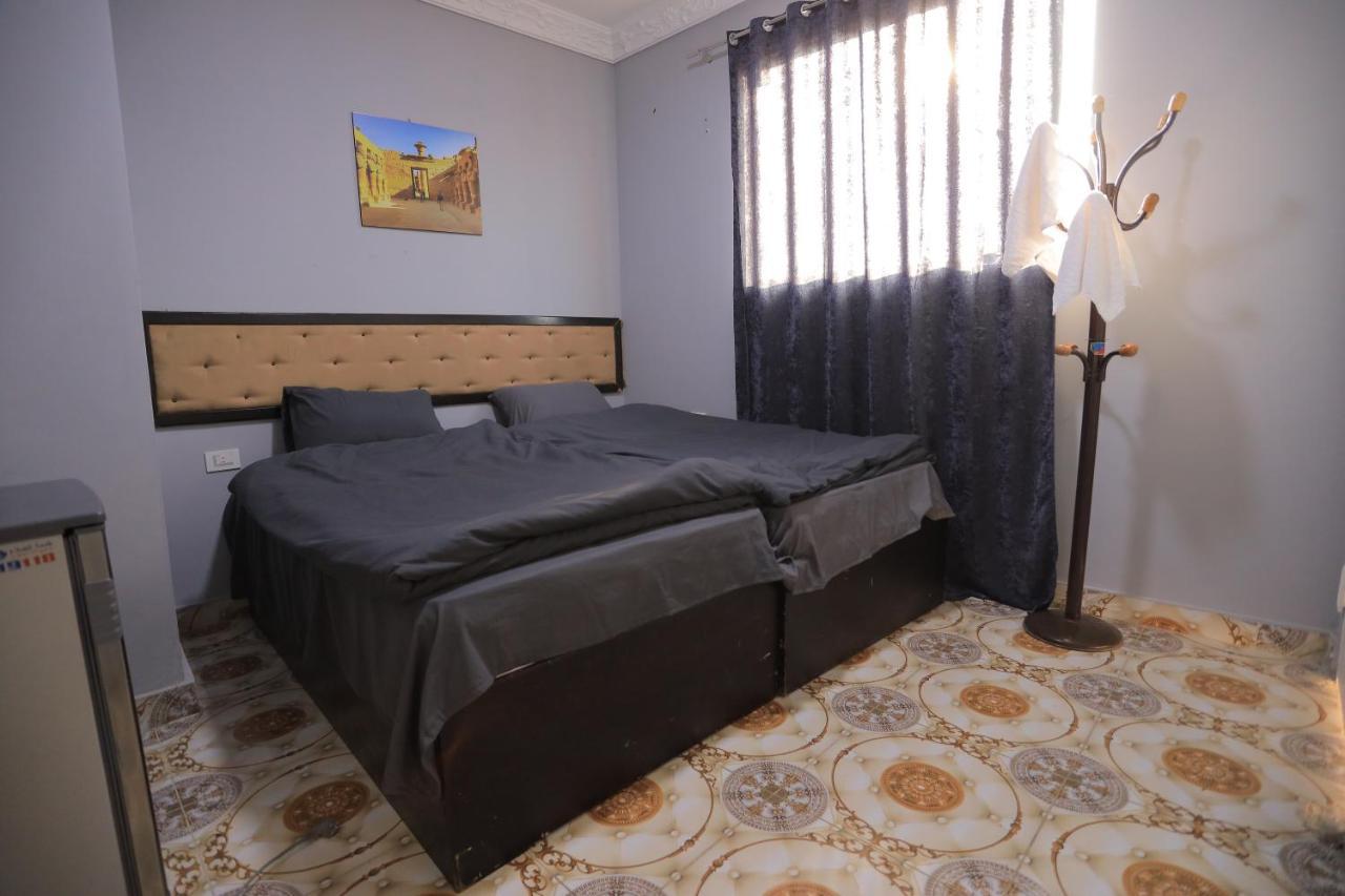 Bed and Breakfast Three Golden Pyramids Kair Zewnętrze zdjęcie